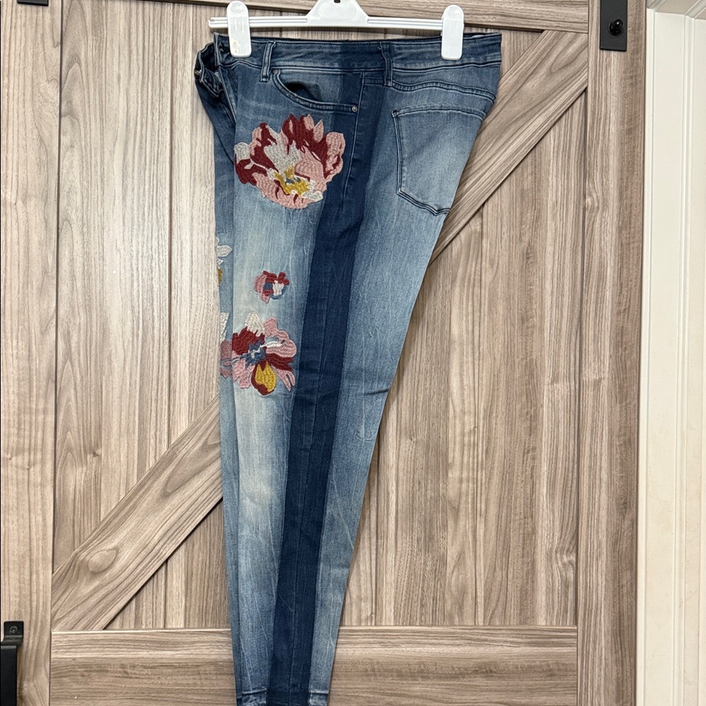 William Rast Blue Floral Embroidered Skinny Jeans